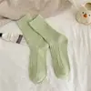 Calcetines de Punto Grueso de Color Sólido Otoño Nuevo Youjiaxiu Calcetines Holgados de Moda Ins Calcetines de Algodón de Doble Aguja de Tubo Medio Calcetines Macaron para Mujer
