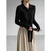 Cárdigan de punto estilo coreano Jiangzuo con cuello polo y detalle de corbata, un suéter de punto versátil y acogedor para mujer, perfecto para otoño, estilo corto, 2139