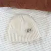 Chapéu Chenjing Kidsren Outono e Inverno Estilo Coreano Etiqueta de Tecido com Letra Chapéu de Lã Tricotado Frio à Prova de Vento e Quente para Homens e Mulheres Bebê Tendência
