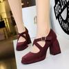 9613-8 Zapatos de mujer estilo europeo y americano tacón alto tacón grueso plataforma impermeable boca poco profunda punta cuadrada hebilla de cinturón gamuza correa cruzada zapatos de una sola pieza para mujer
