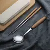 Juego de cubiertos de acero inoxidable con mango de madera estilo japonés, tenedor y cuchara Cuchara de madera maciza estilo japonés y coreano Tenedor cuchillo de acero inoxidable con mango de madera, tenedor y cuchara palillos