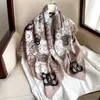 Bufanda Estilo Coreano Nueva Moda de Alta Calidad Estampada 90cm Bufanda Twill Letra Bufanda Cuadrada Grande Chal Protector Solar Pañuelo para la Cabeza Mujer