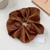 Scrunchie de Cetim Estilo Coreano Elástico de Cabelo para Primavera e Verão com Toque de Luxo para Penteados Altos e Rabos de Cavalo, Acessório de Cabelo com Alta Elasticidade