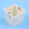 Caja de empalmes de PVC al por mayor decoración del hogar caja de posicionamiento de cuatro agujeros para conectar caja base de conexión para interruptor y enchufe práctica no inflamable