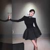 Gola Meia-Alta Saia Ponte de Lã para Filha Barbie Feminina Estilo Hepburn Cintura Apertada Emagrecedora Elegante Saia Preta Pequena Outono e Inverno Nova Saia Evasê