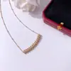 Joias de fornecimento ao vivo atacado acessórios para casal moda rebite de bala conta redonda menisco sorridente colar de clavícula