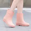 Zapatos planos de mujer hasta la pantorrilla, para todas las estaciones, impermeables, resistentes al desgaste, cálidos y con forro polar, zapatos de agua y botas de lluvia antideslizantes