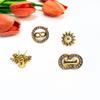 Herrajes para equipaje accesorios DIY decoración de bolso hecho a mano logo trébol de cuatro hojas AMOR inglés aleación de zinc letrero para bolso de mujer