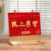 Calendário de Mesa de Madeira Maciça Antigo 2026 Suporte Multifuncional Calendário de Armazenamento Decoração de Mesa de Escritório Check-In de Trabalho Calendário Mensal