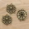 68 Accesorios de conexión para joyería DIY de aleación conector poroso de bronce antiguo amuleto retro colgante hecho a mano
