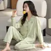 Pijama Estilo Nuevo, Cárdigan de Algodón Puro, Pantalón de Manga Larga, Tallas Grandes, Ropa de Casa Dulce y Linda para Otoño e Invierno, Se Puede Usar Afuera como Conjunto