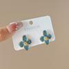 Elegantes Aretes de Tuerca de Flor con Esmalte al Goteo Aretes de Estilo Artístico Retro Francés Aretes de Nicho de Lujo Ligero de Alta Gama para Mujer