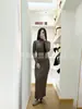 Novo Vestido Modal de Manga Longa da Kardashian: Macio e Confortável, Fluido, Moderno, Slim Fit, Gola Meio Alta