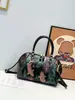 Bolso Clásico Estilo Chino para Mujer Bolso de Hombro Cruzado de Marca de Alta Gama para Mujer Bolso de Mano para Madre de Mediana Edad con Pez de la Suerte Étnico