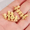 Venta Caliente Comercio Exterior Espejo Acero Inoxidable Miembro de la Familia Mano en Mano Joyería Accesorios DIY Alegría Familiar Colgante Personalizado