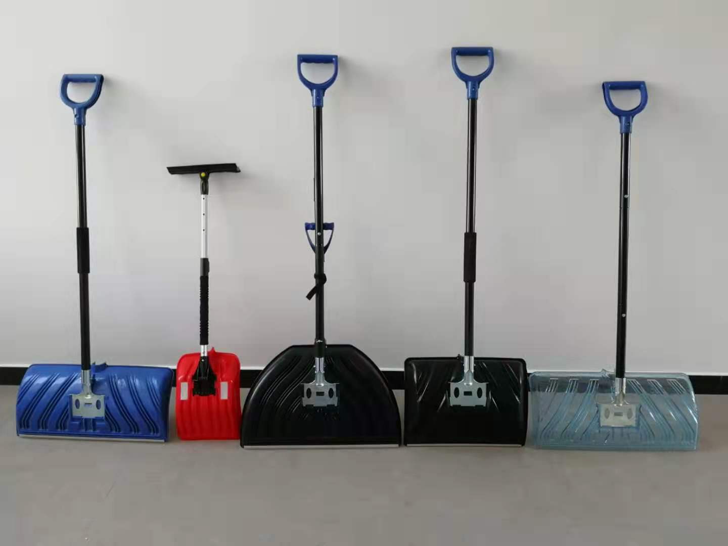 拆卸式冰刮雪铲