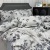 Nuevo Conjunto de Cuatro Piezas de Lino Grueso Lavado Estilo Vintage, Lino Crudo Lavado, Lavable a Máquina, Conjunto Floral Estilo Ins
