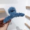 Estilo coreano Outono e Inverno Vintage Plush Grab Clip Elegante Shark Clip Cute Hair Grab Hairpin All-match Acessórios para o cabelo feminino