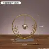 Corona de Lujo Ligero de Gama Alta con Adornos de Bola de Cristal, Decoraciones de Escritorio para Sala de Estar, Regalos de Nicho de Gama Alta, Decoraciones de Oficina