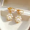 Aretes de Perla de Agua Dulce Natural para Mujer Sin Perforaciones Pinzas de Mosquitero para Orejas para Mujer Diseño Individual Francés de Nicho Pendientes Modernos