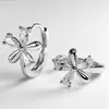 Pendientes con hebilla de oreja de hierba de cinco hojas, pendientes de moda con flores de ciruela dulce y lila, pendientes de cristal de crisantemo con nieve navideña, pendientes, pendientes
