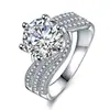 Anel Shake Voice Fast Hand Live Anel de luxo com diamantes completos Anel de imitação de diamante Mosan Anel de luxo Three Life III de 5 quilates