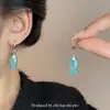 Pendientes Azules Únicos de Diseñador con Forma de Pez para Mujer, Lujo Ligero, Estilo de Gama Alta, Ear Cuffs Versátiles, Pendientes Frescos y Estilo Bosque