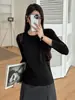 Elegante y estilosa camiseta interior suave para otoño e invierno 2026, nueva camiseta de punto cálida de manga larga con cuello redondo, versátil
