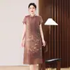 Novo Cheongsam Melhorado Estilo Chinês para Mãe 2026 Verão Novo Elegante Vestido Emagrecedor para Senhoras Elegantes