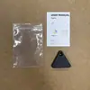 Dispositivo Antirrobo Bluetooth Triangular para Uso Transfronterizo, Adecuado para Mascotas, Llaves, Mochilas, Carteras, Equipaje y Teléfonos Móviles, con Control Remoto Universal y Funciones Inteligentes