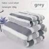 Suministro Transfronterizo de Toalla Gruesa de Terciopelo de Coral y Combinación de Toalla de Baño, Absorbente, Suave y Sin Pelusa, Toalla de Baño de Rayas Anchas de Tres Colores