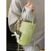 Bolso tipo cubo de moda para mujer 2026 nuevo estilo moderno retro bandolera versátil