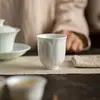 Bandeja de Cerâmica Verde Sombra Embossada Feita à Mão Bandeja para Gaiwan Conjunto de Chá Kung Fu Celadon Xícara do Anfitrião Xícara de Degustação Xícara de Chá Xícara da Feira