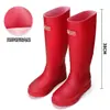 Las botas de lluvia de caña alta son impermeables y antideslizantes, adecuadas para parejas, cómodas para viajar, modernas y a la moda, duraderas para el uso diario, actividades al aire libre y búsqueda de tesoros en la playa.