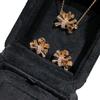Lujo Ligero Exquisito y Costoso Pendientes Collar de Lazo Plisado Diseño Nicho Femenino Dulce y Gentil Accesorios Elegantes