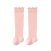Calcetines para recién nacidos, estilo de verano fino, cosidos a mano, calcetines altos hasta la rodilla para bebé, puño suelto, calcetines para aire acondicionado, calcetines antimosquitos
