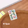 Tecido Japonês e Coreano Estilo Literário Mori Girl Tecido Floral Pequeno Broche de Tecido Fofo Versátil Bordado Exquisito Bolsa de Lona Acessórios de Vestuário
