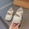 Sandalias de Nudo de Mariposa de Moda para Bebés Niñas 2026 Primavera Nuevos Estilo Coreano Calados Versátiles Calzado Exterior Zapatos Pequeños de Cuero