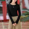 [Camellia de Grafeno] Top de capa base bordado para mujer, otoño/invierno, cuello redondo, bloques de color, top de forro polar espeso y cálido