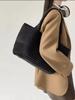 Bolso tote tejido a mano de alta gama y gran capacidad, nuevo 2024, bolso cubo de un hombro, bolso cesta de verduras, moda
