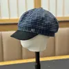 Novo chapéu octogonal xadrez vintage para mulheres, outono e inverno, estilo britânico, afina o rosto, versátil, moderno, boina artística, chapéu de pintor