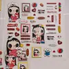 Pelúcia Macia e Fofa Cachorrinho Saia Xadrez Vermelha Xiaoyu Yuy Adesivo de Gelatina Ursinho Bola Coração Capa de Celular DIY Tablet