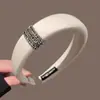 Diadema de Perlas Zhao Lusi Xu Yan Elegante de Gama Alta Diadema de Ala Ancha Moda Femenina Lujo Ligero Versátil Accesorio para el Cabello de Corona Alta