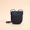 Bolso Bandolera Nuevo de un Solo Hombro para Mujer Bolso Cubo de PU Color Puro Simple Primavera Transfronterizo Poliéster Bolso Cuadrado Pequeño Bolsa al por Mayor