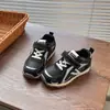 Nuevos Zapatos Deportivos Casuales de Suela Suave para Niños y Niñas Otoño 2026, Antideslizantes, Bloques de Color, Versátiles Zapatos de Entrenamiento Alemanes, Zapatos Forrest Gump