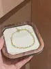 Pulseira Redonda Pequena de Contas Foscas para Mulheres, Joias de Design de Nicho de Luxo Leve de Alta Qualidade, Dourado Areia com Superfície Brilhante, Acessórios de Mão para Mulheres Atacado