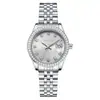 Novo Estilo de Relógio Feminino com Toque de Luxo, Relógio Feminino de Calendário de Nicho Atacado, Réplica Clássica de Quartzo com Strass Pulseira de Aço Relógio Feminino
