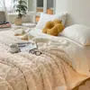 Manta de tafetá lisa transfronteiriça, manta jacquard dupla camada espessa, manta de flanela de lã de cordeiro para outono e inverno