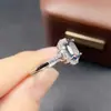 Atacado de Fábrica Popular Anel de Topázio Natural Prata S925 Inlaid Pedra Principal 6*8 Joias de Luxo Venda Direta de Fábrica