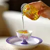 Taza Maestra de Pie Pintada a Mano Arita-Yaki con Diseño de Mariposas Pastel, Taza de Té de Alto Valor Estético, Taza de Degustación para Juego de Té Kung Fu